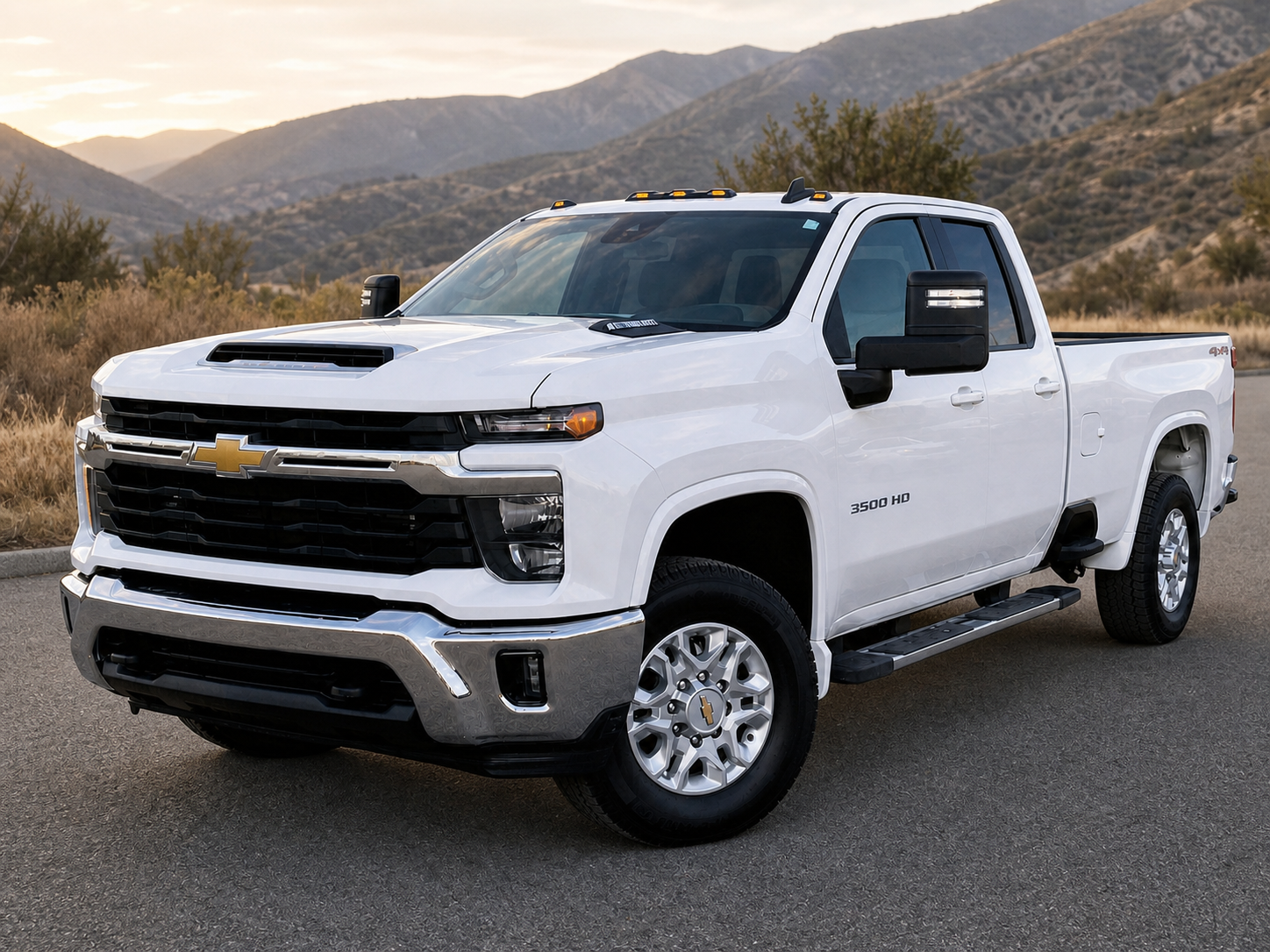 2024 Chevrolet Silverado 3500 LT